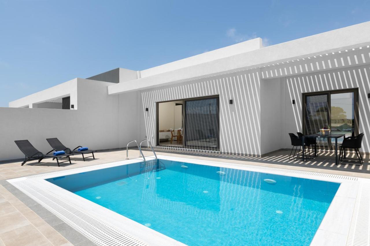 Armonia Suites Gennadi Luaran gambar