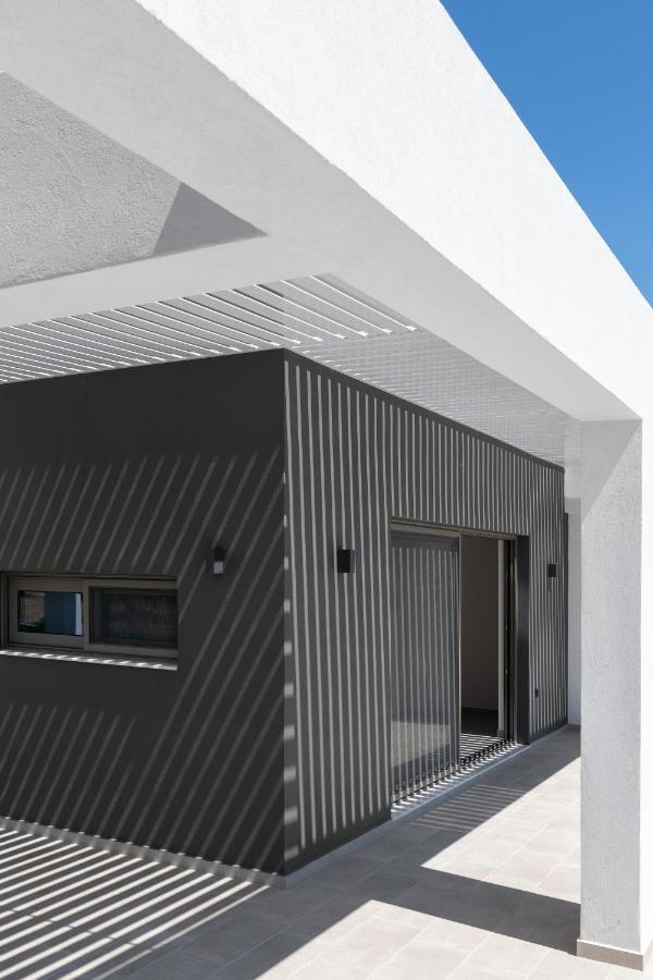 Armonia Suites Gennadi Luaran gambar