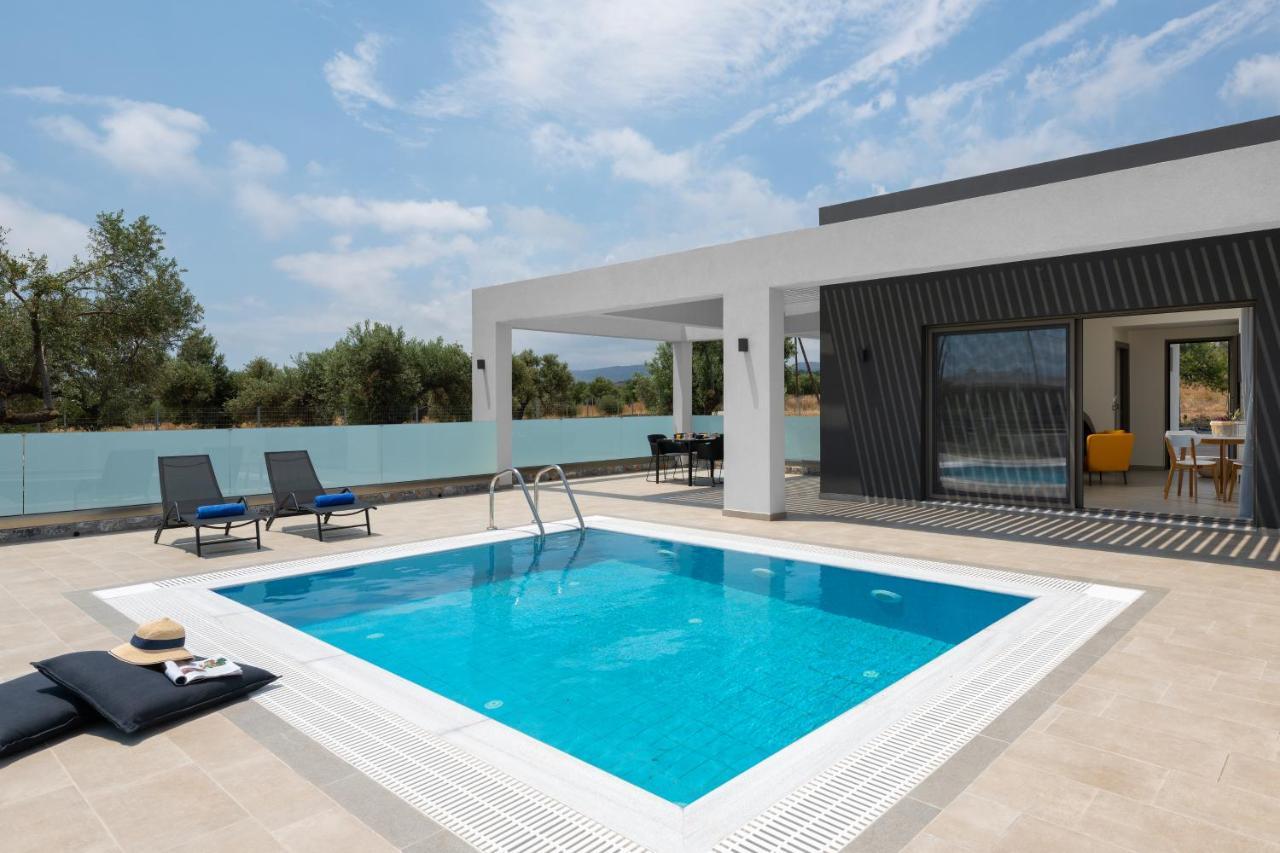 Armonia Suites Gennadi Luaran gambar
