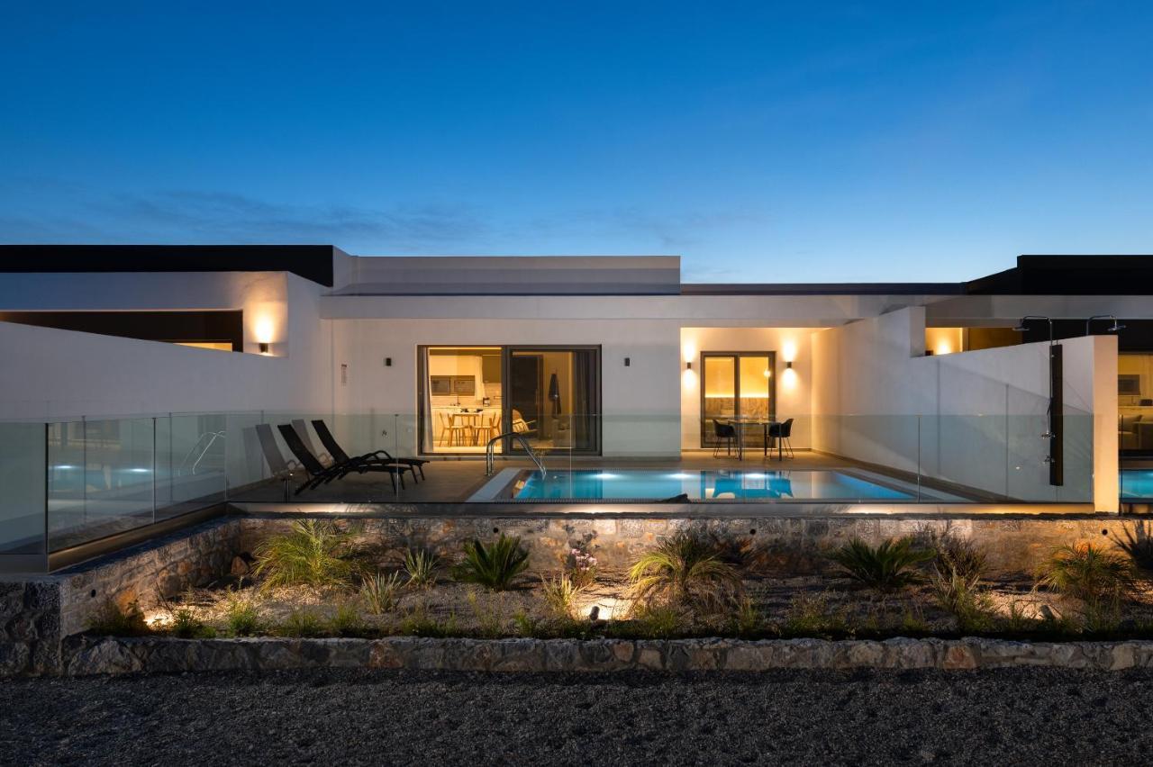Armonia Suites Gennadi Luaran gambar