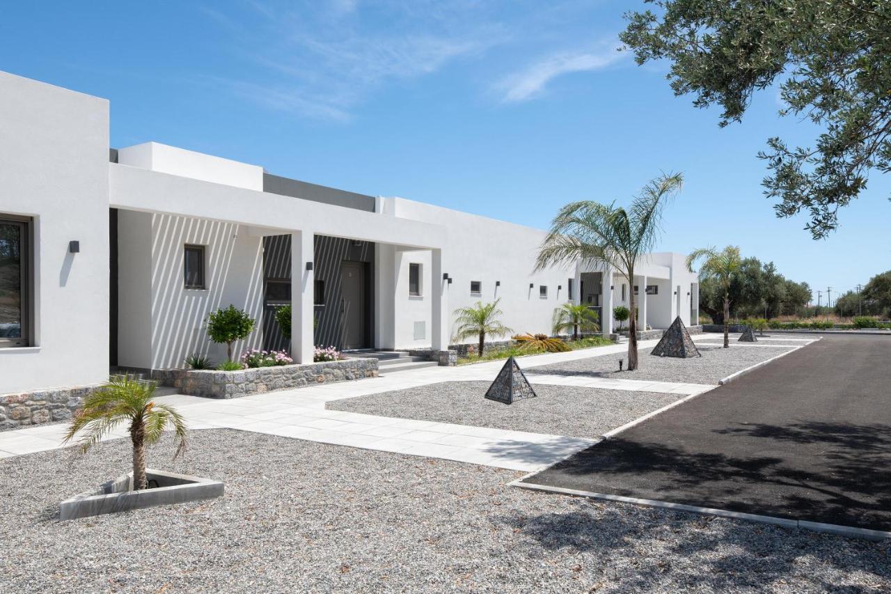 Armonia Suites Gennadi Luaran gambar